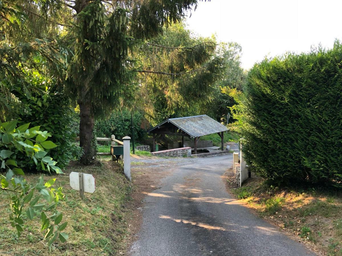 Aux Lettres Du Lavoir La Rivière-Saint-Sauveur Dış mekan fotoğraf