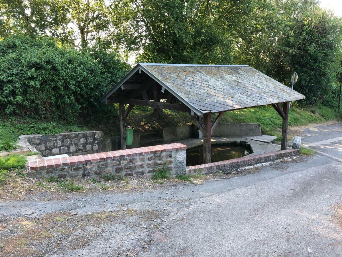 Aux Lettres Du Lavoir La Rivière-Saint-Sauveur Dış mekan fotoğraf